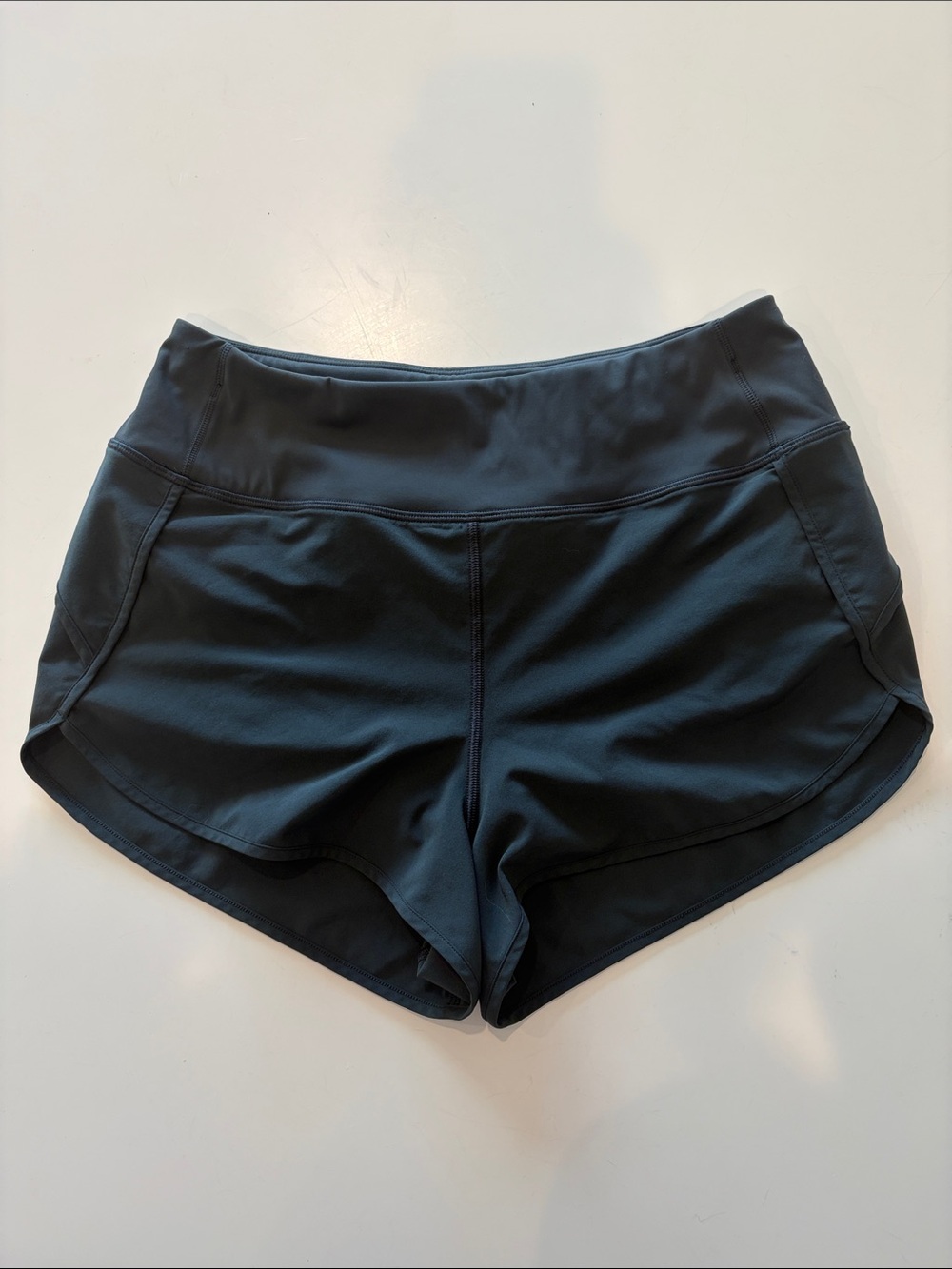 CRZ YOGA Dark Gray High-Waist Athletic Shorts with Curved Hem